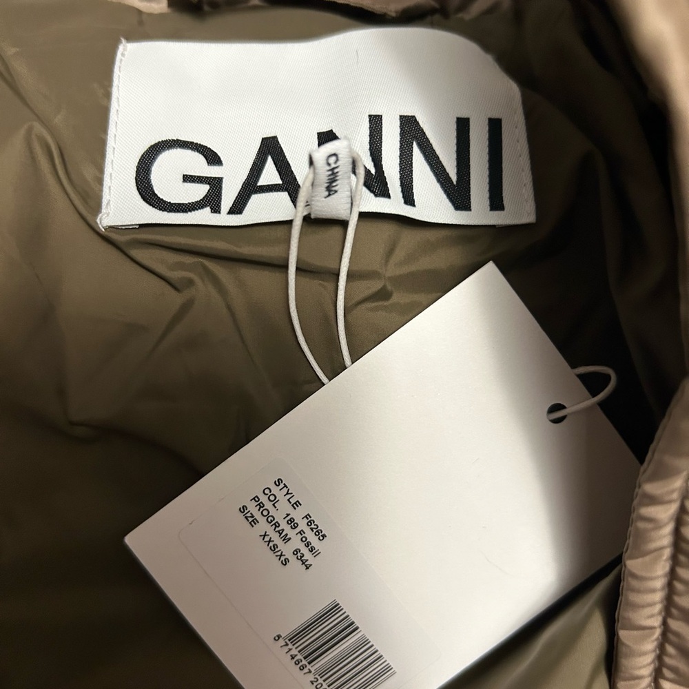 GANNI Puffer Jacket - Picture 4 of 5